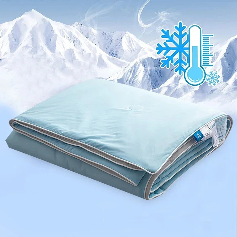 Cooling Blanket - Silky Air Conditioned Summer Quilt