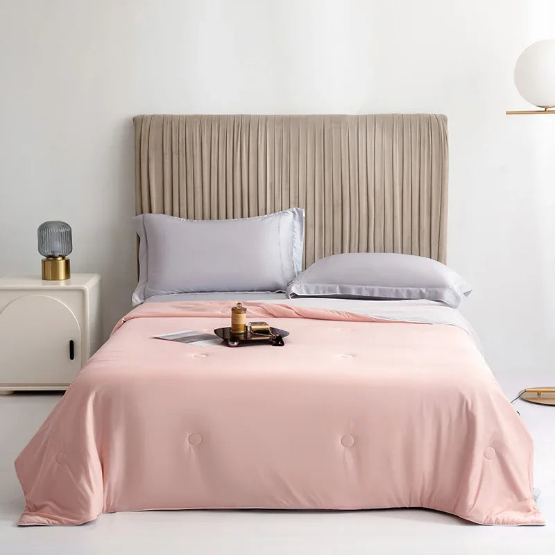 Cooling Blanket - Silky Air Conditioned Summer Quilt